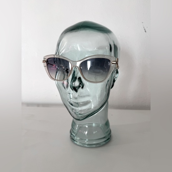 Ferragamo Cat Eye Sunglasses 55 mm Clear Nude Retro Sunglasses Vintage Designer - Picture 4 of 13